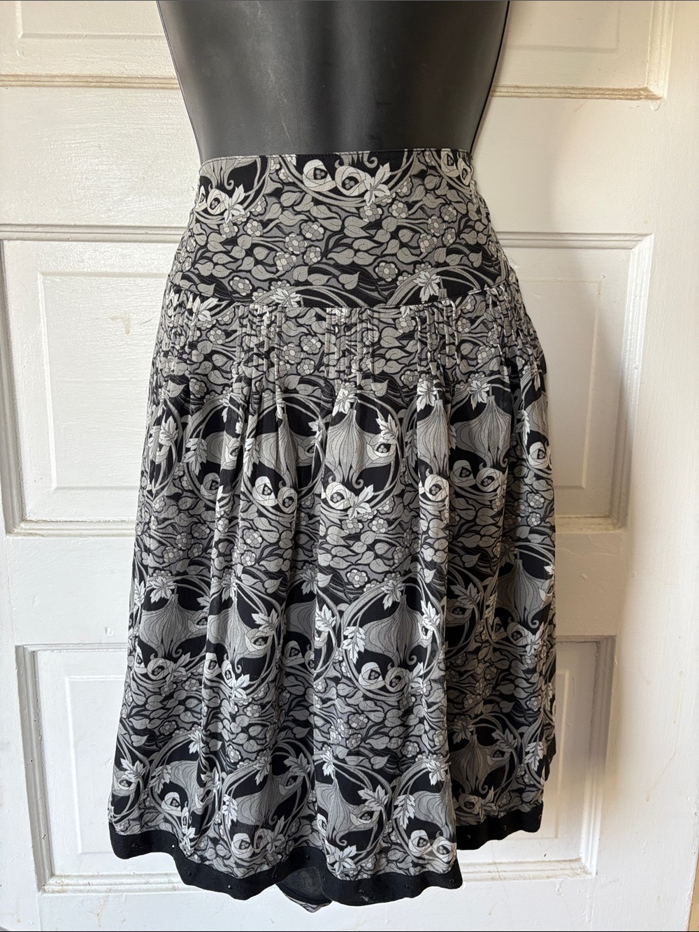 The Limited Black & Gray Floral Print Silk Women's Skirt